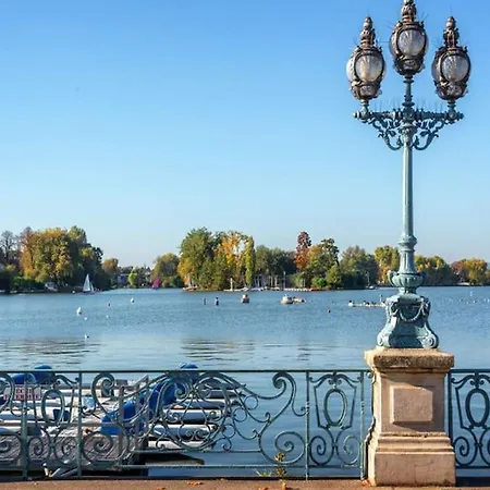 A 7 Min Du Casino Barriere *