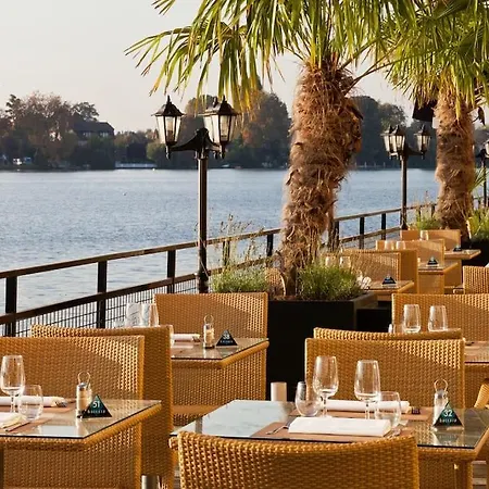 A 7 Min Du Casino Barriere Apartment